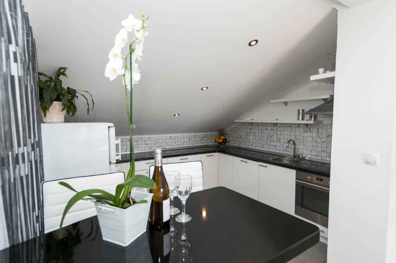 Apartmani Jordanka Crikvenica Exteriör bild