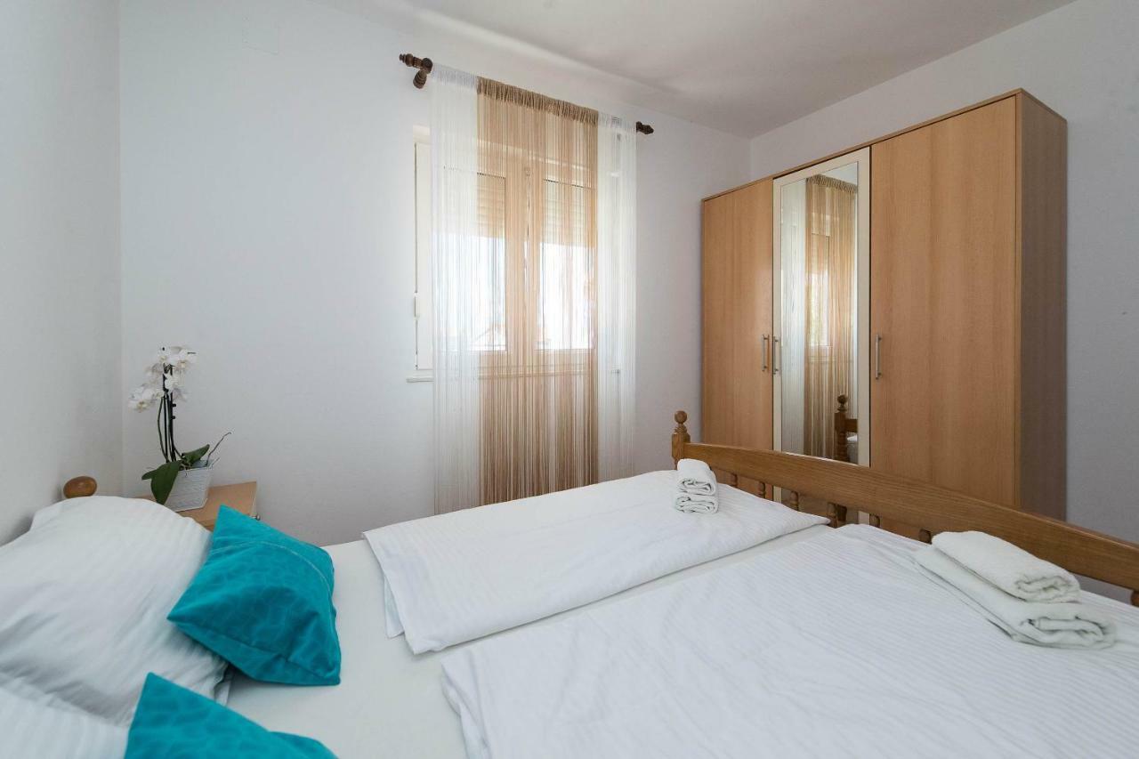 Apartmani Jordanka Crikvenica Exteriör bild