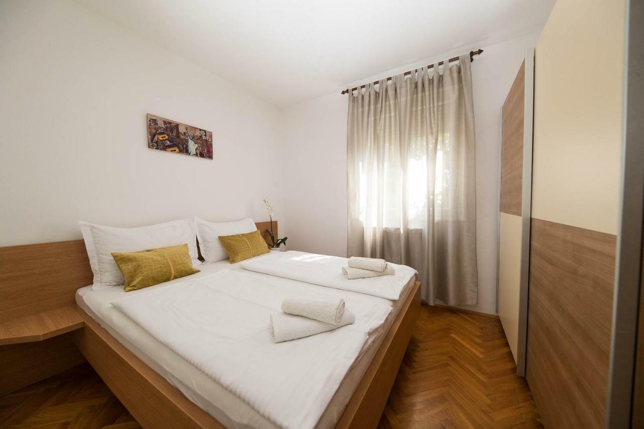 Apartmani Jordanka Crikvenica Exteriör bild